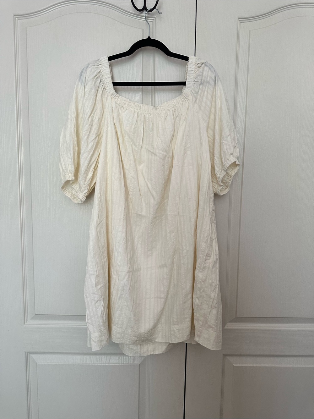 Old Navy Cream Off The Shoulder Dress